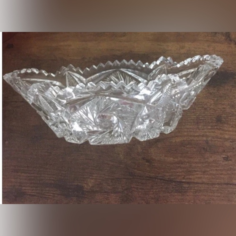 vintage heavy crystal salad bowl